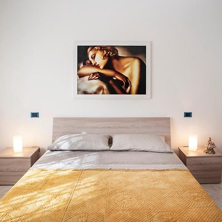 Villa Eva Crispiano Екстер'єр фото